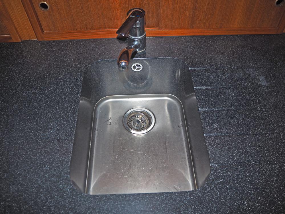 Vorschiff, Innenausstattung